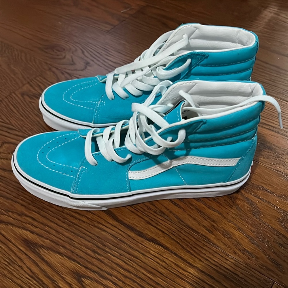 NWOT- high tops